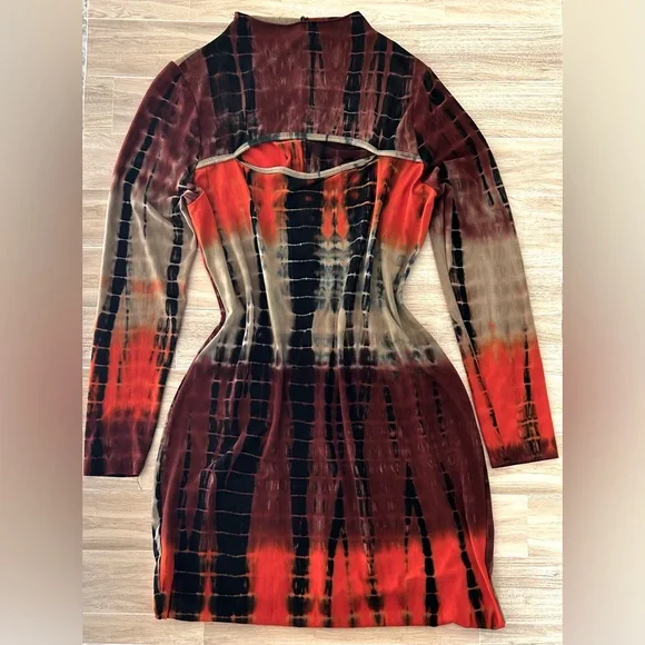 Fashion Nova Tie-Dye Long Sleeve Bodycon Dress - Picture 3 of 8